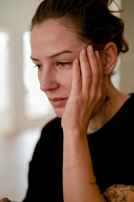 A woman in need of trauma therapy in California.